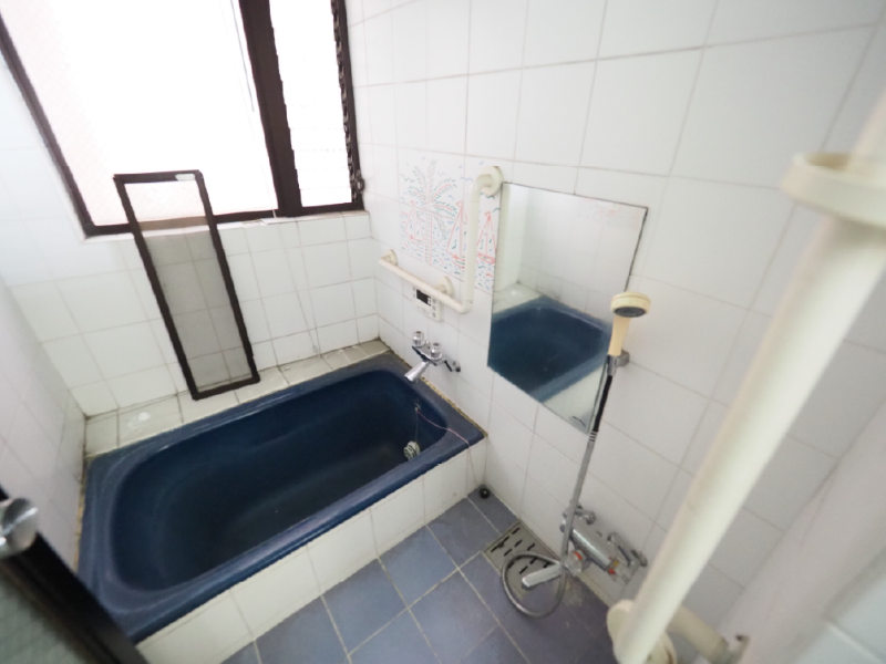 P4230093_浴室-BF.png