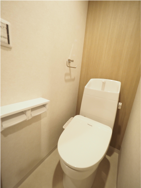P8280085_浴室・トイレ分離-AF2.png
