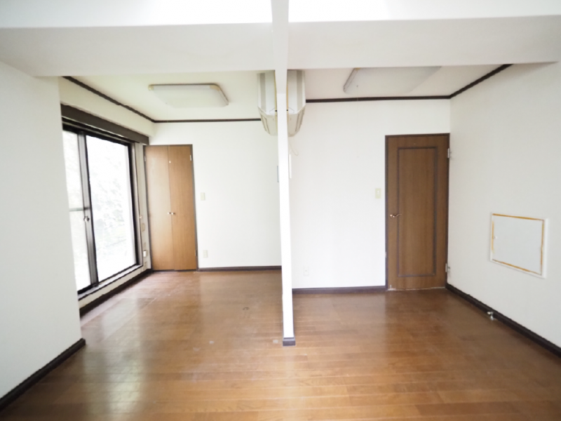 P4240175_洋室1-BF2-2.png